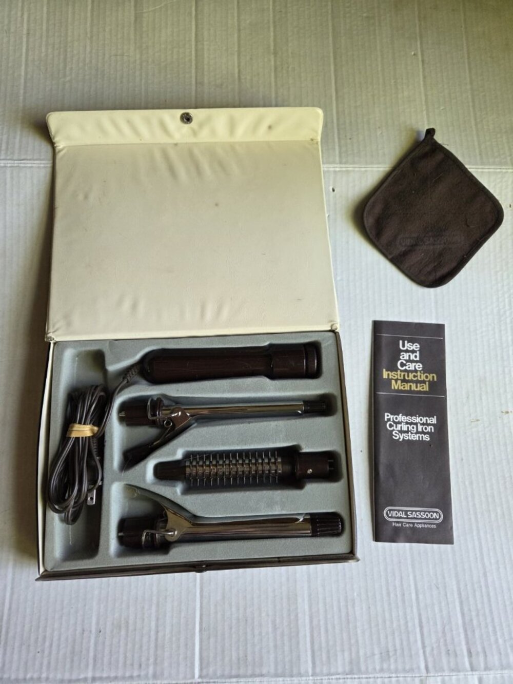 Vintage 1982 Vidal Sassoon Professional Curling‎ Iron Set VS125 Tested Works